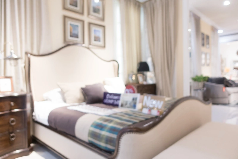 streszczenie-rozmycie-mebli-sklep-i-przechowywania-wnetrza_Easy-Resize.com (1)